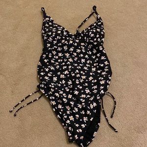 Maternity bathing suit